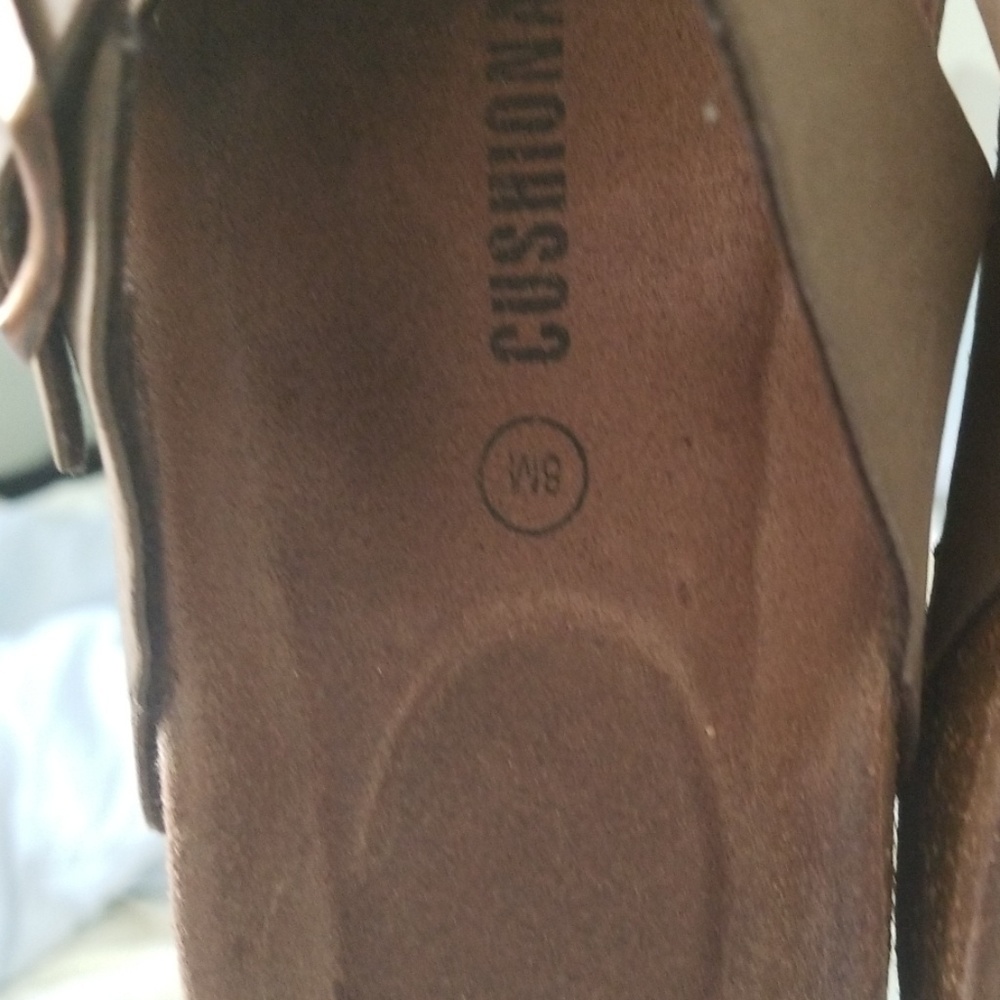 Sandals - Picture 3 of 3